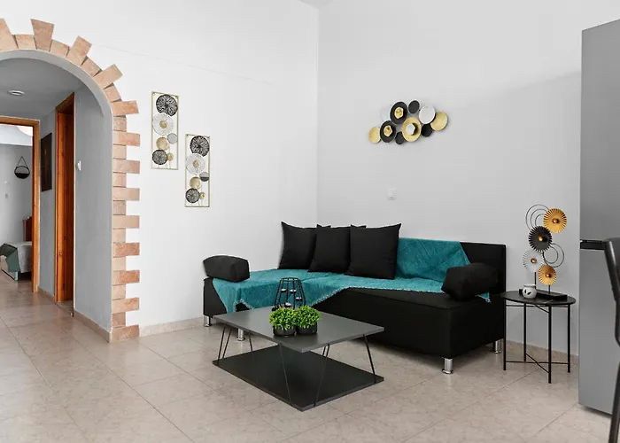 Malona Nostalgia Ferienhaus *