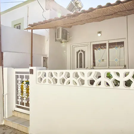 Malona Nostalgia Tatil Evi Malona Village